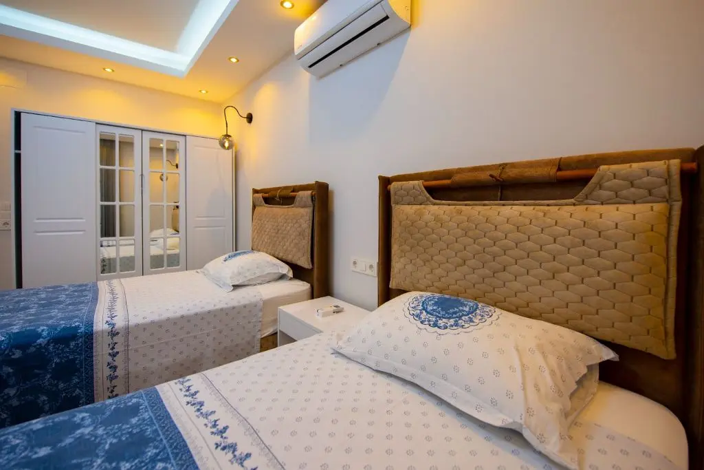 Twin room